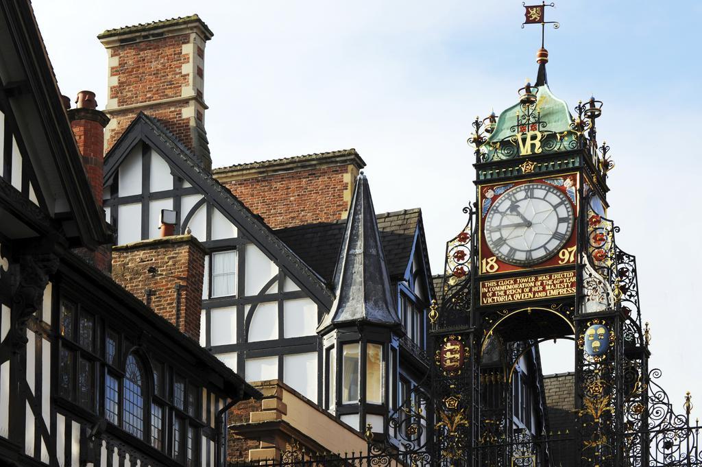 The Llangollen - Berwyn House Wrexham Exterior foto